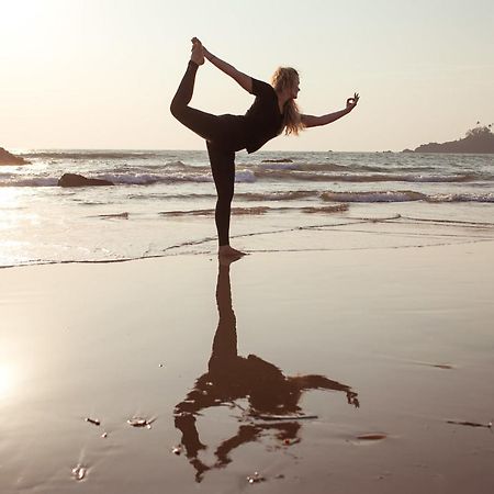 Kranti Yoga Tradition - Beach Resort Patnem Beach Buitenkant foto